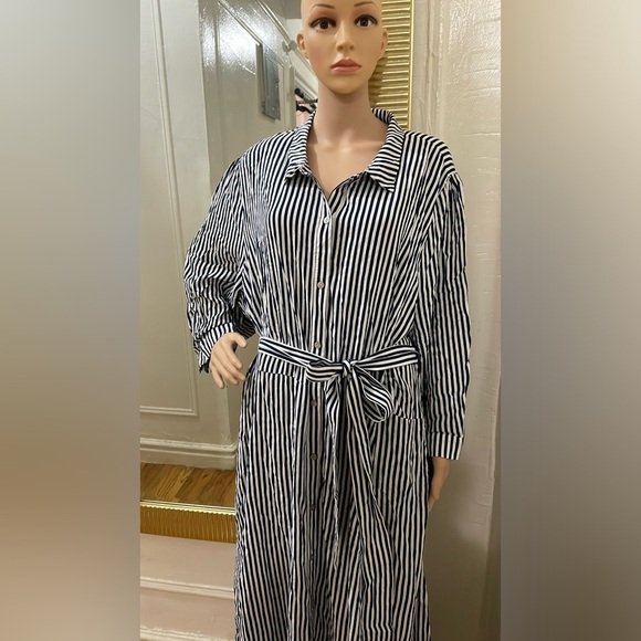 Terra & Sky maxi dress plus size - Picture 2 of 14